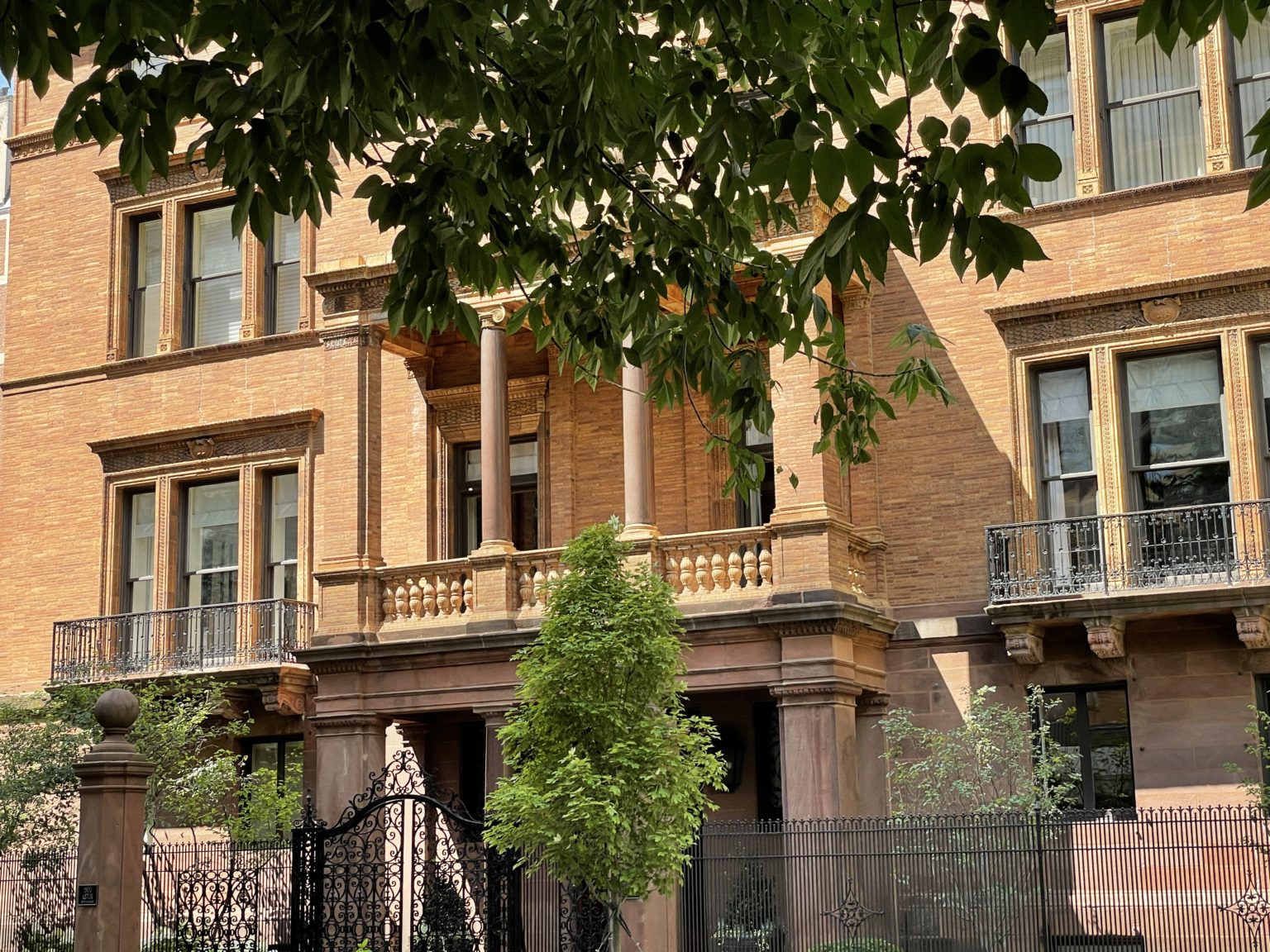 Patterson-McCormick Mansion